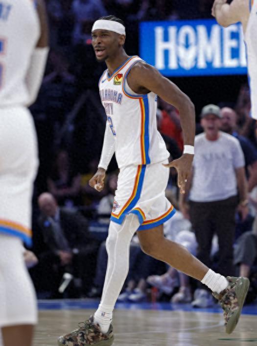九游登录入口-43分36分35分，雷霆你太狠了，又创造80年NBA独一无二的纪录