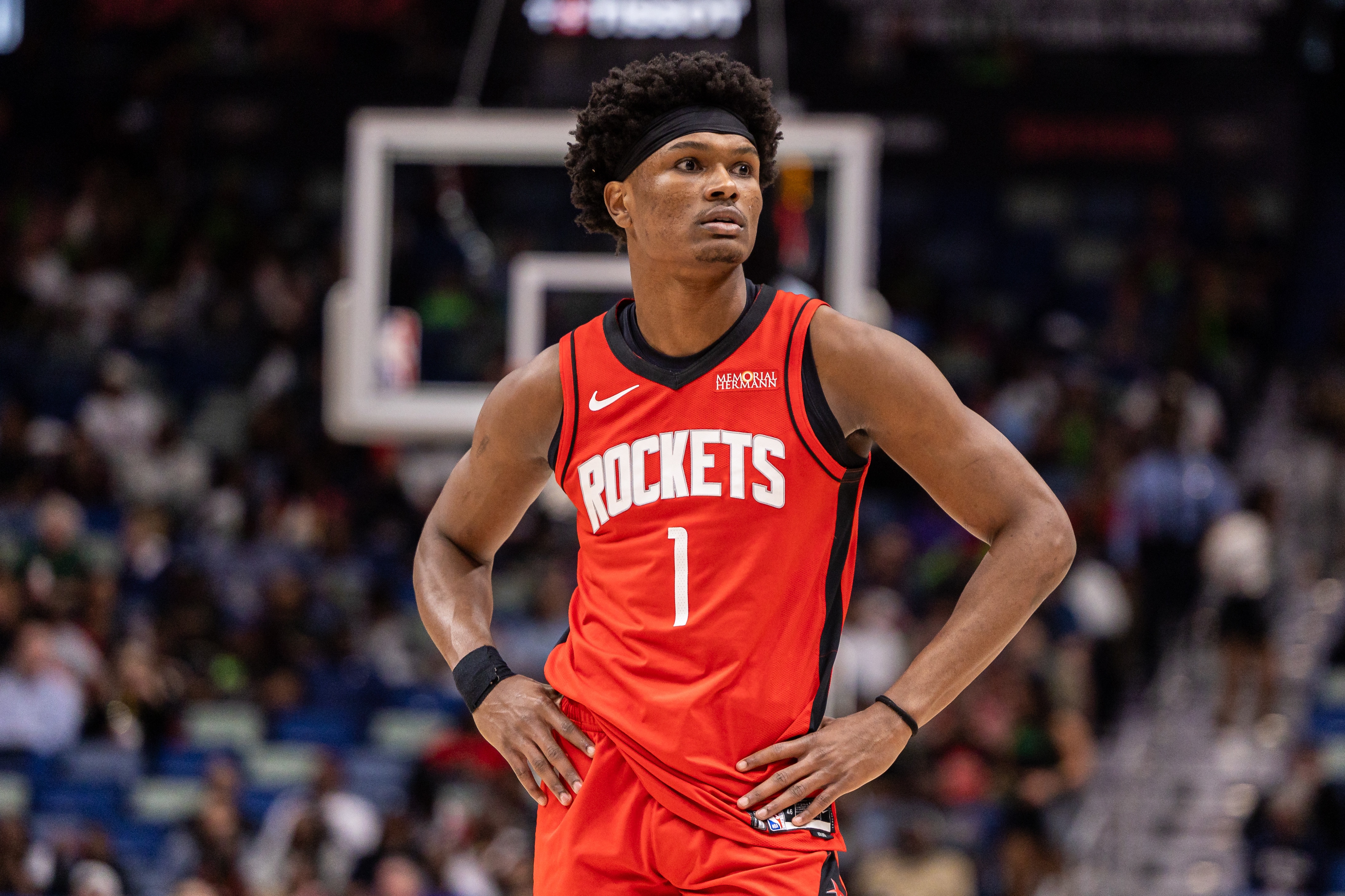 九游体育直播-少23次罚球&多21个篮板!火箭21分逆转太阳 肉搏投抢为季后赛托底